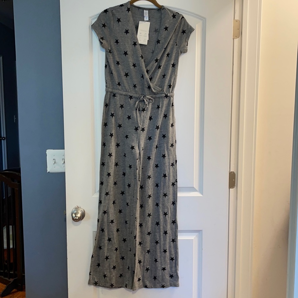 Alternative Apparel gray with black stars Cotton jumpsuit Xs NWT